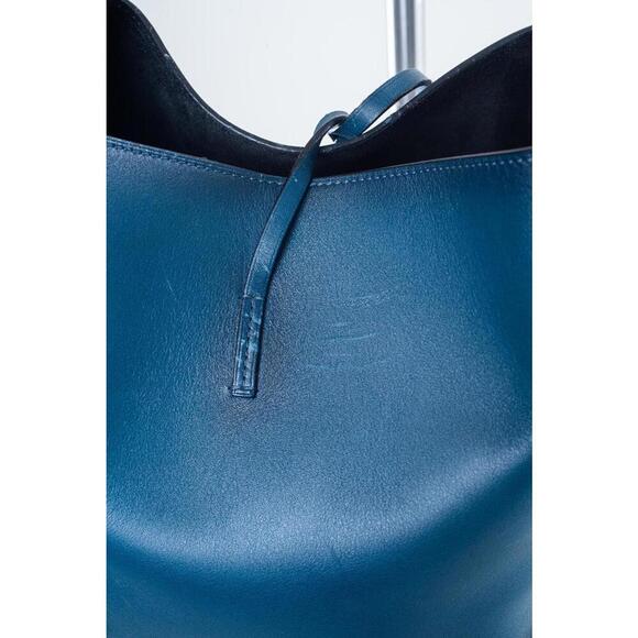 Louis Vuitton Blue Cuir Nuance Bucket Bag - Picture 6 of 7